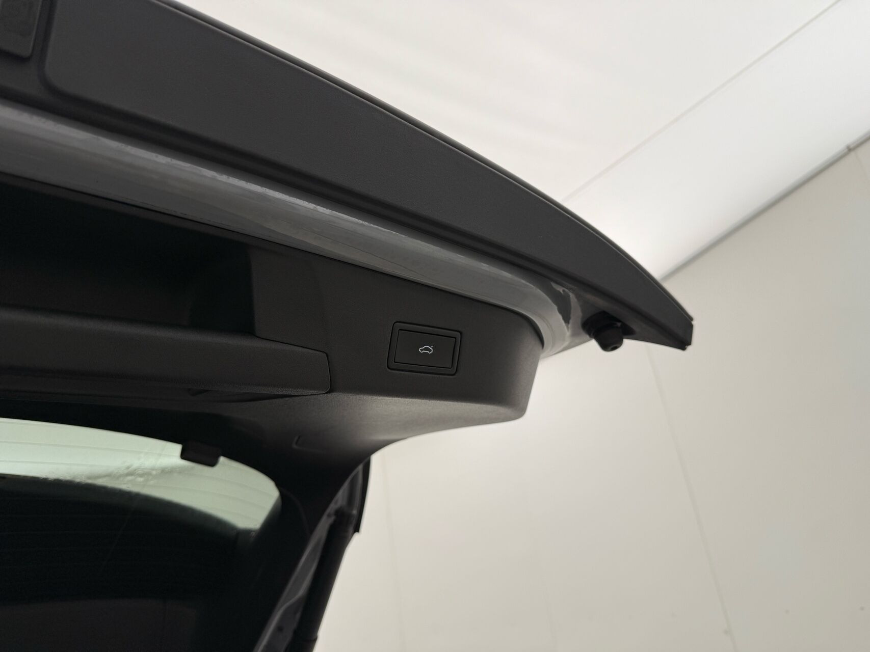Grå VW ID.4 fra 2022