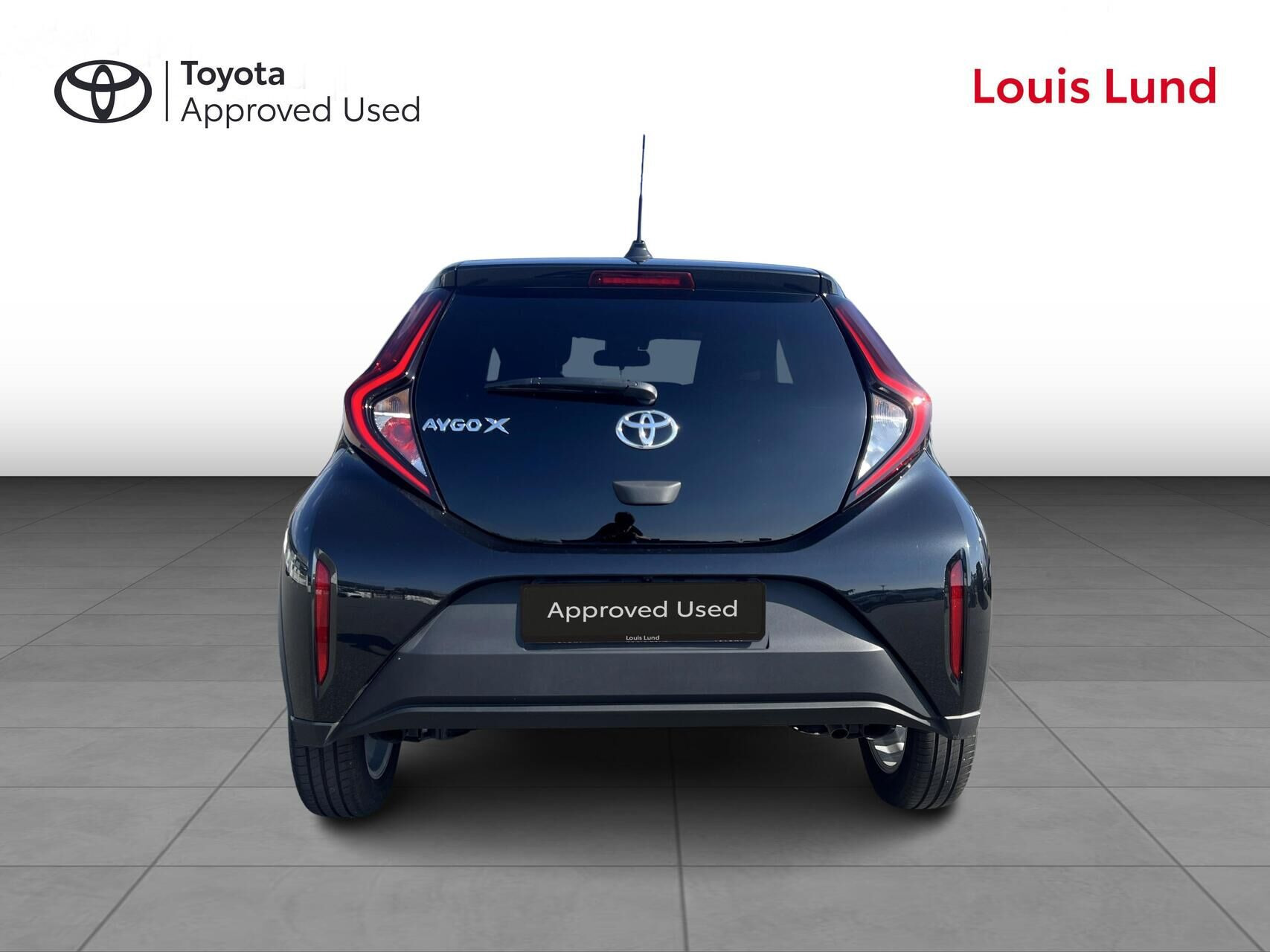 Sort Toyota Aygo X fra 2025