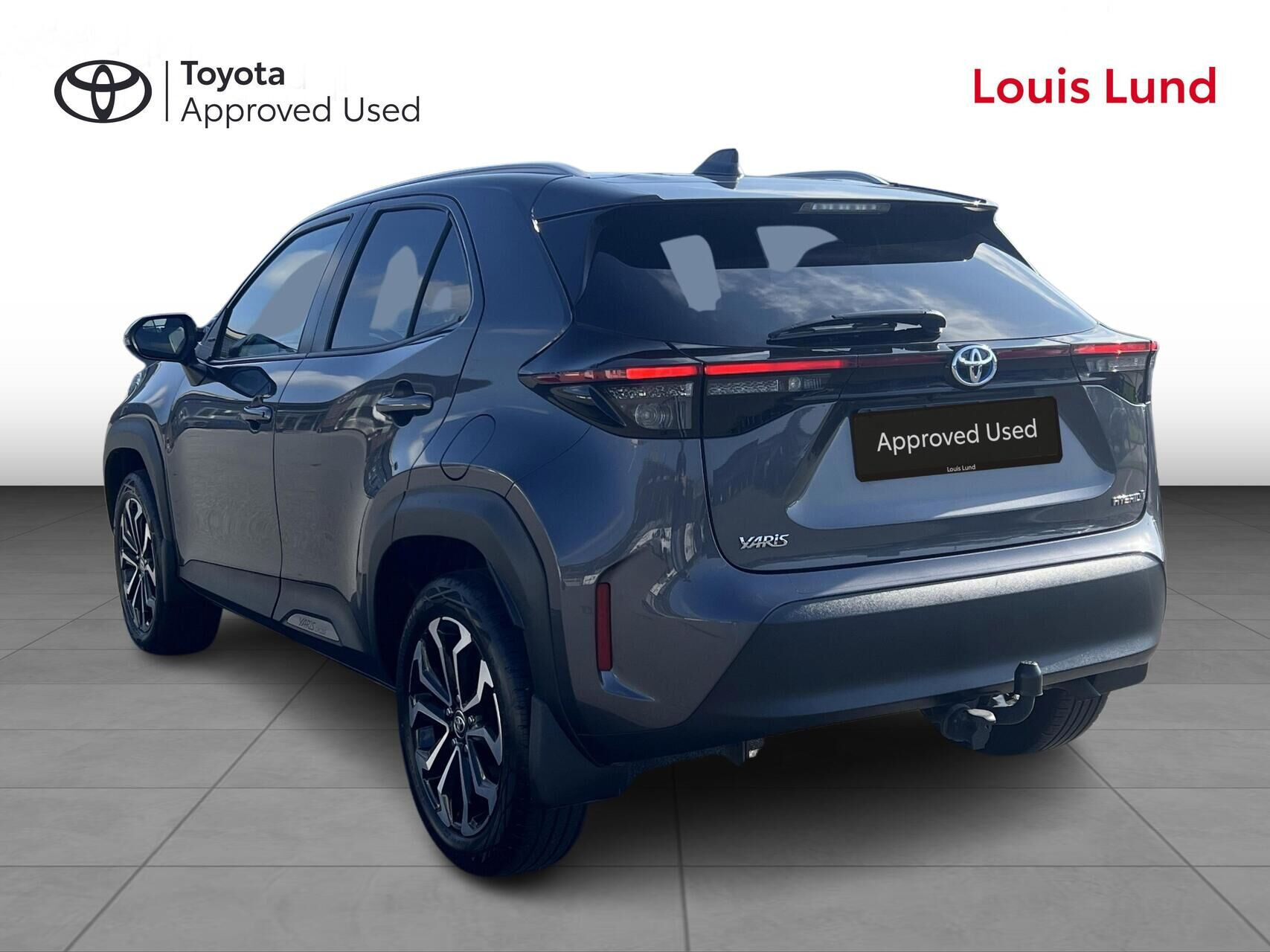 Grå Toyota Yaris Cross fra 2022
