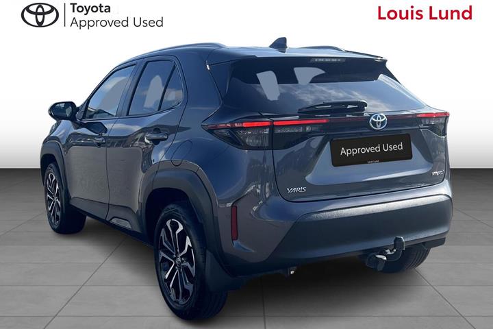 Grå Toyota Yaris Cross fra 2022