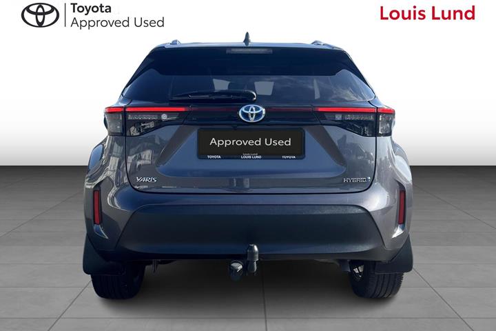 Grå Toyota Yaris Cross fra 2022