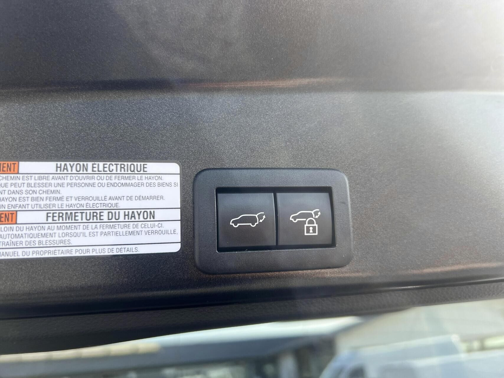 Grå Toyota Yaris Cross fra 2022