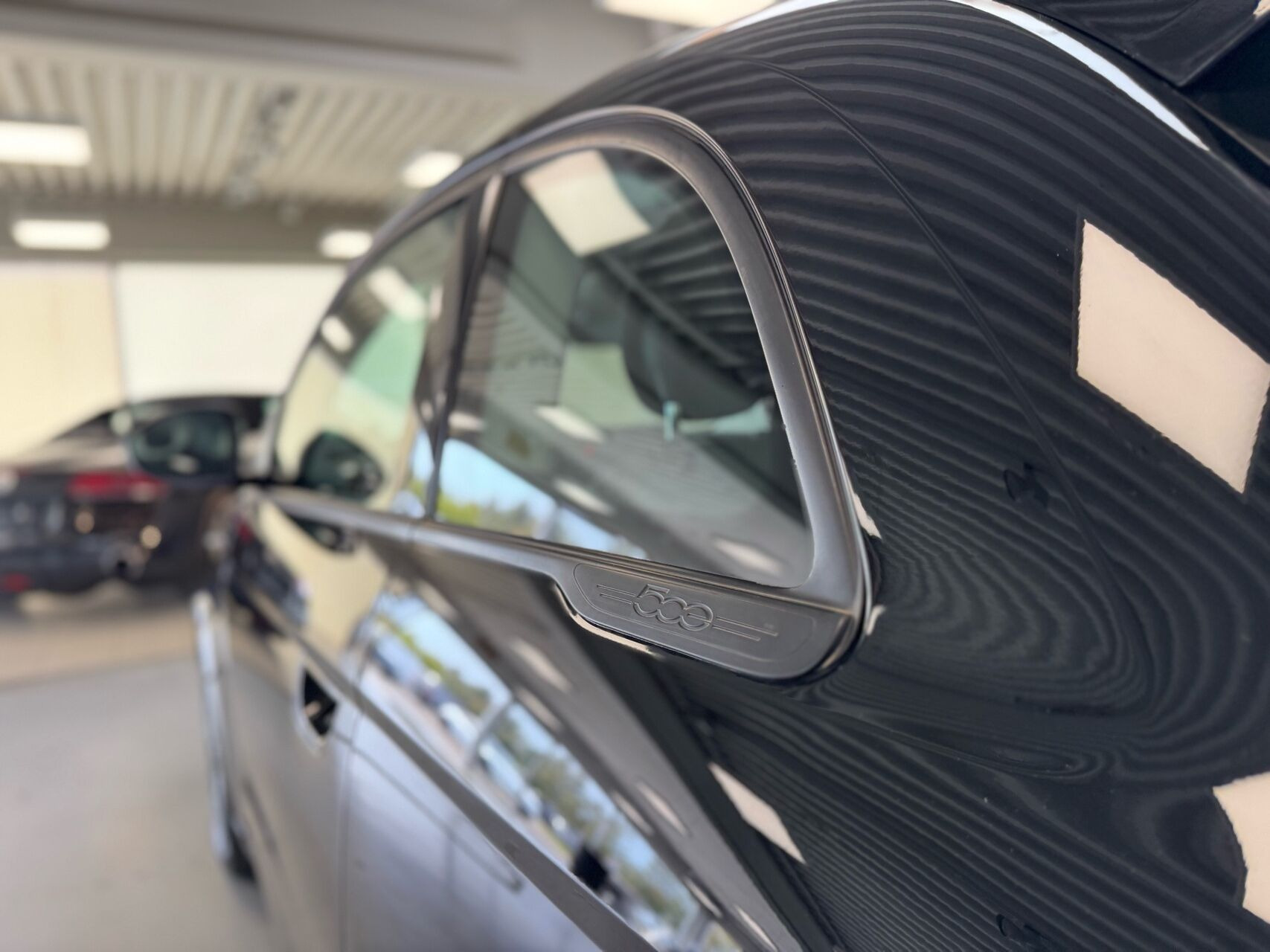 Sort Fiat 500e fra 2023