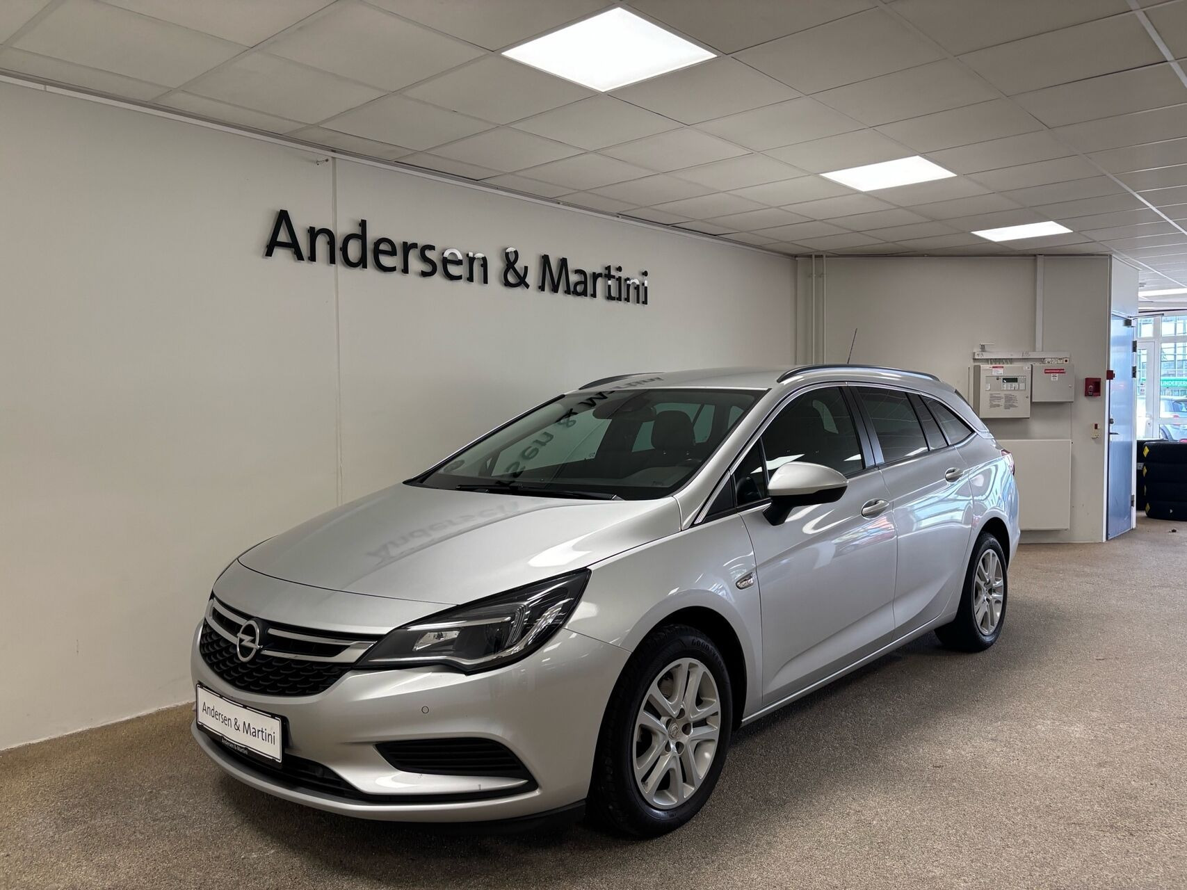 Opel Astra 1,6 Sports Tourer CDTI Enjoy 136HK Stc 6g