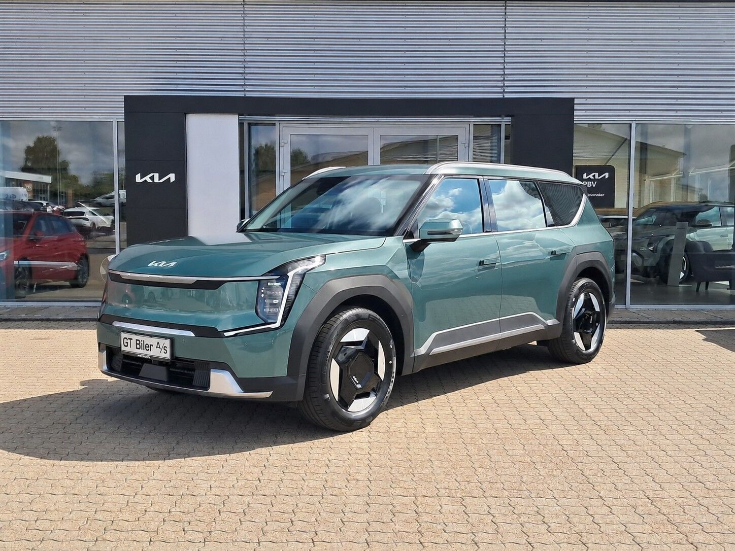Kia EV9 EL Standard Range Upgrade 218HK 5d Aut.