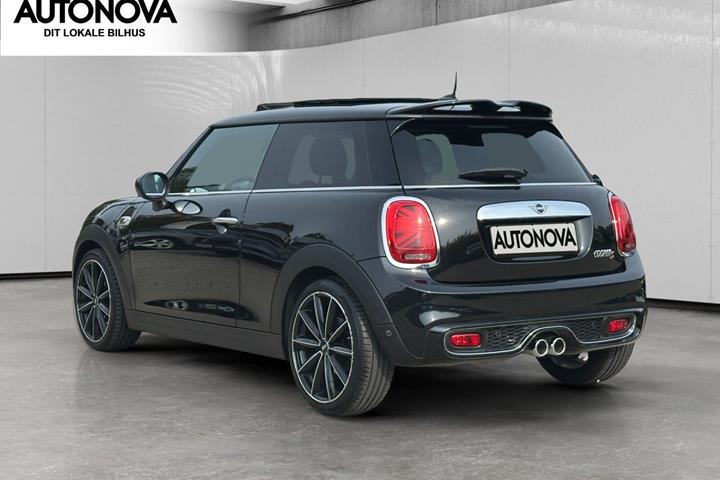 Sort Mini Cooper fra 2018