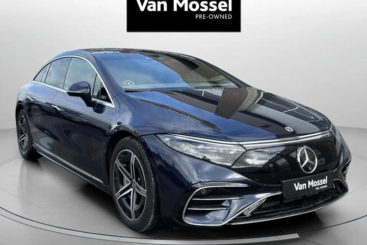 Blå Mercedes EQS 450+ fra 2023