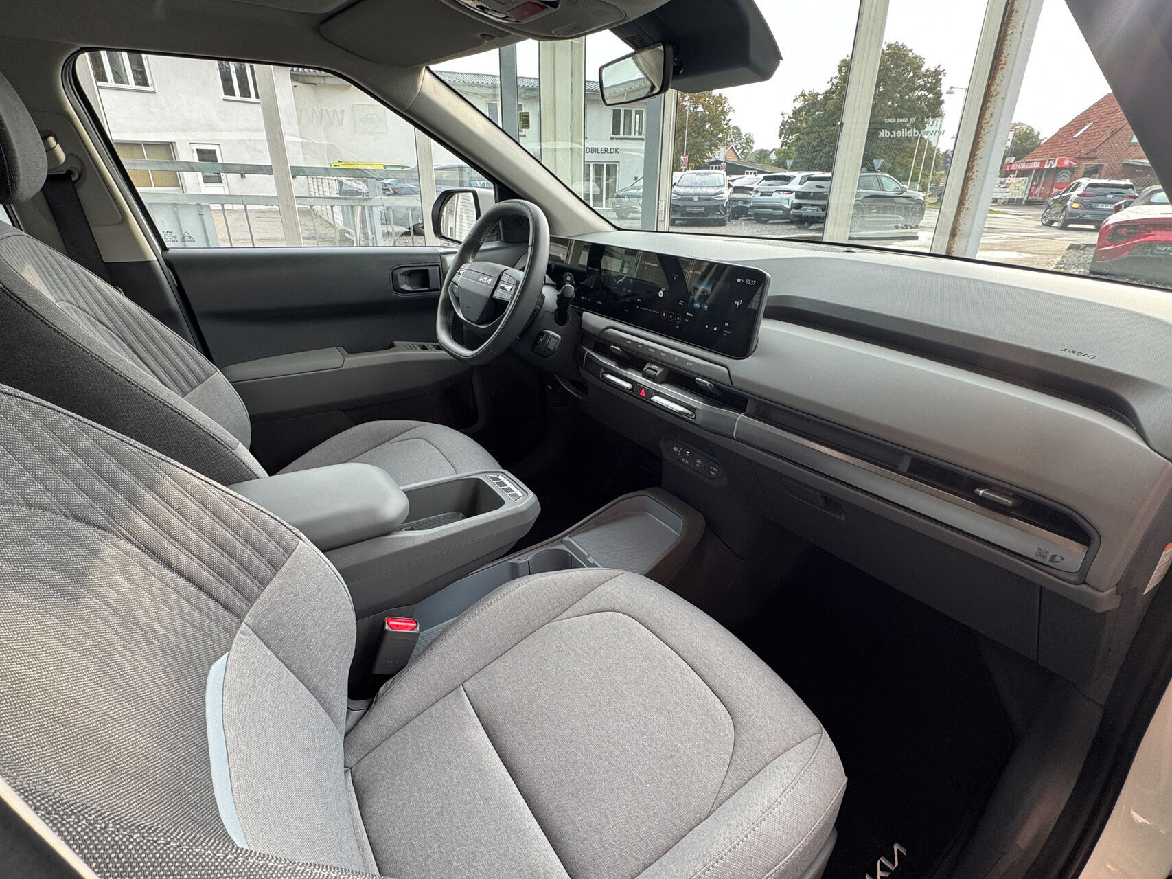 Hvid Kia EV3 fra 2025