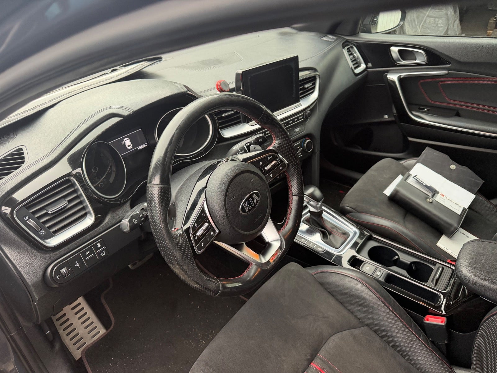 Grå Kia ProCeed fra 2019