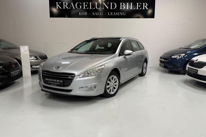 Grøn Peugeot 508 fra 2014