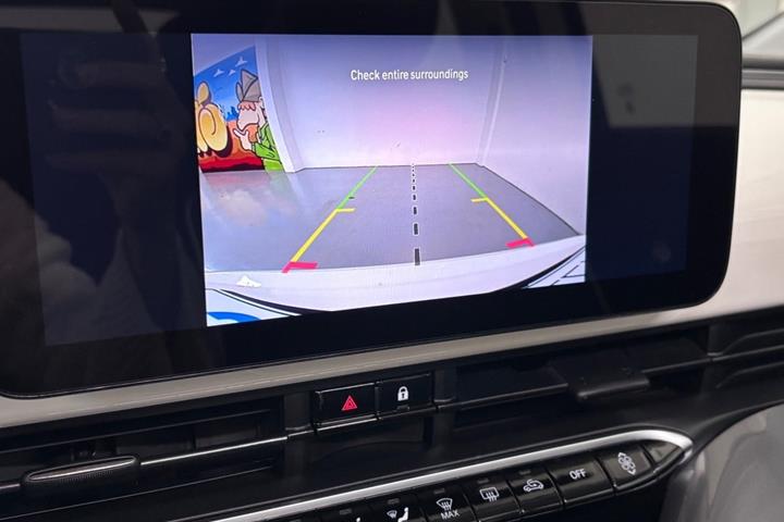 Hvid Fiat 500e fra 2023