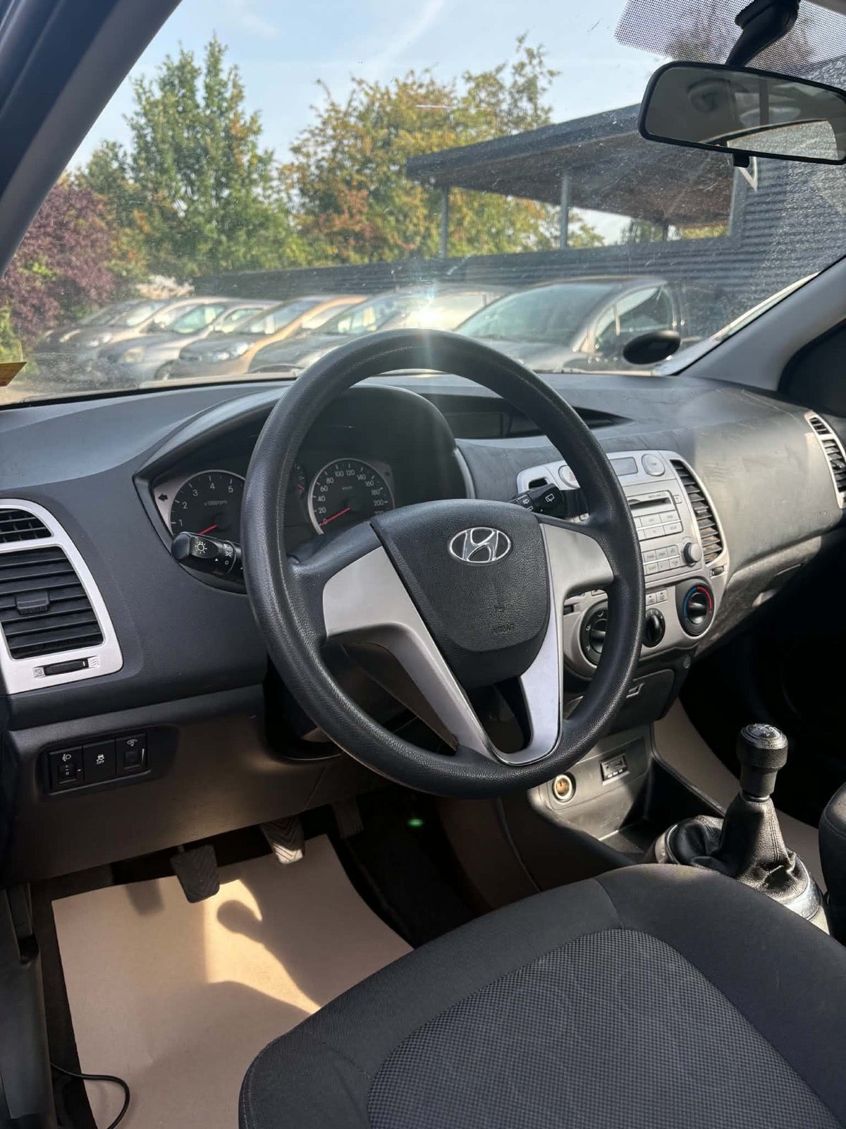 Sort Hyundai i20 fra 2010