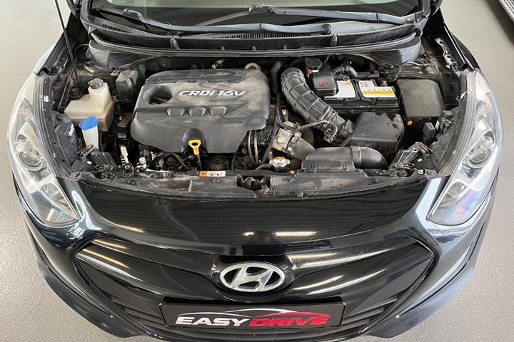 Grøn Hyundai i30 fra 2014