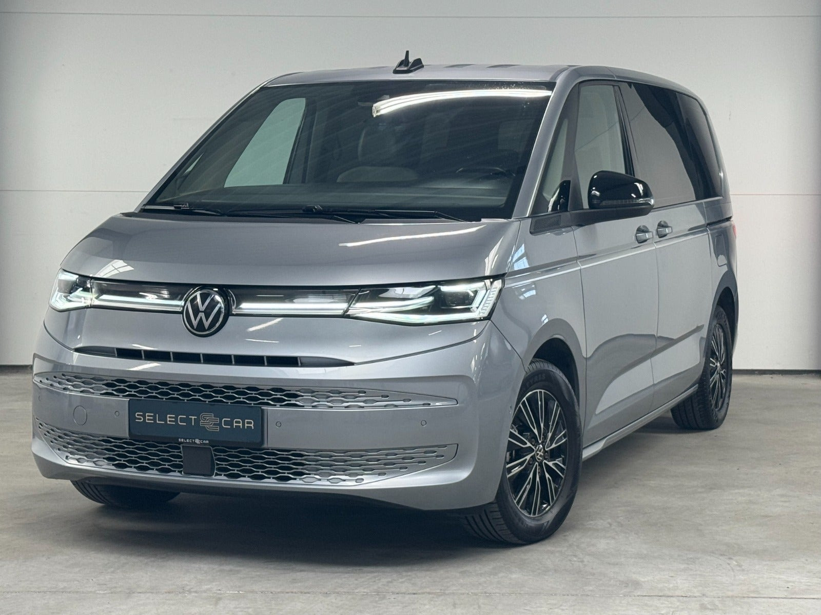 VW Multivan 1,4 eHybrid Style DSG kort