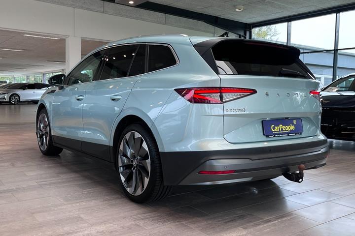 Sølv Skoda Enyaq fra 2021