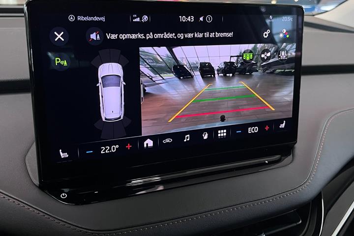 Sølv Skoda Enyaq fra 2021