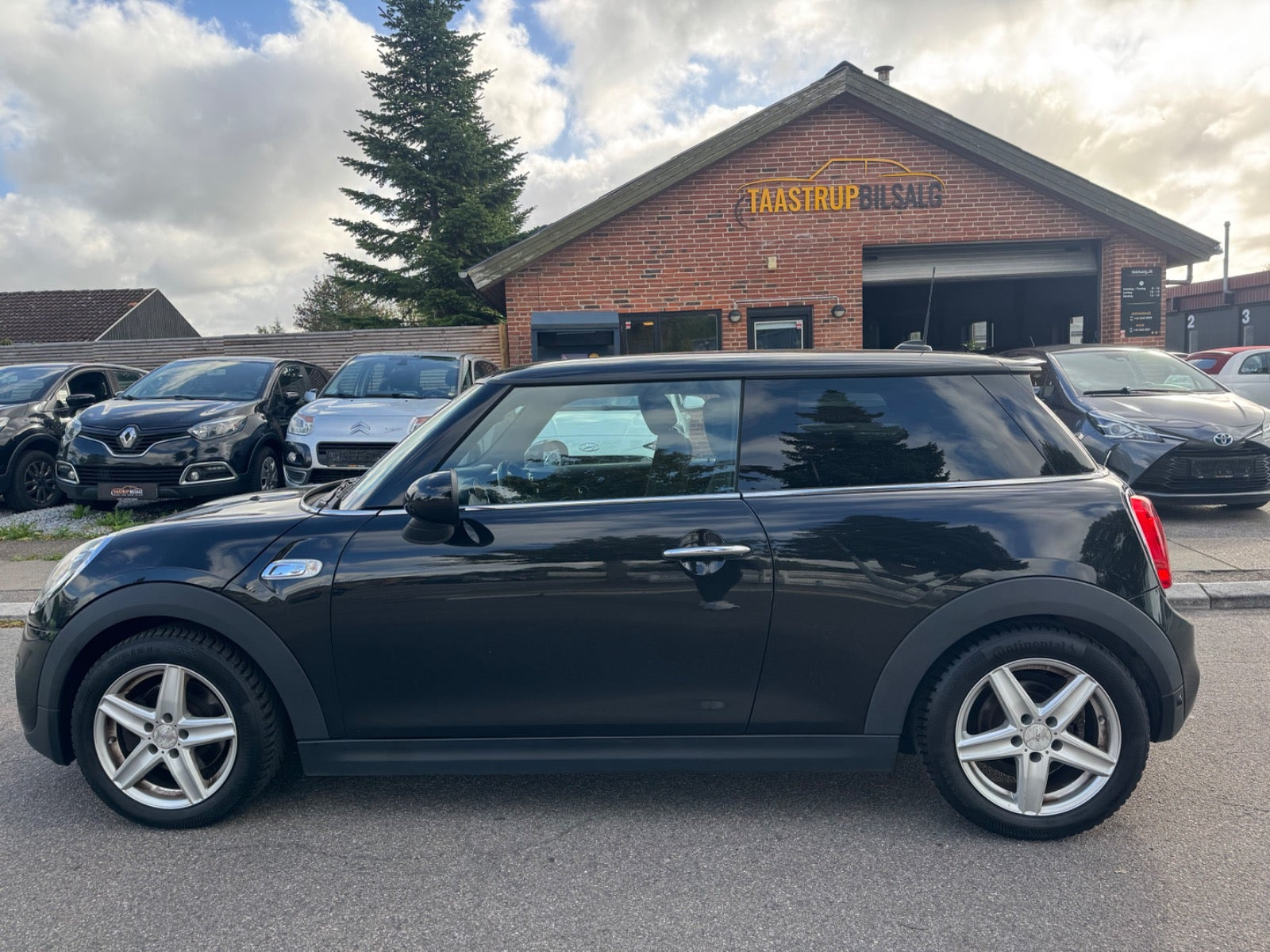 undefined Mini Cooper S fra 2016