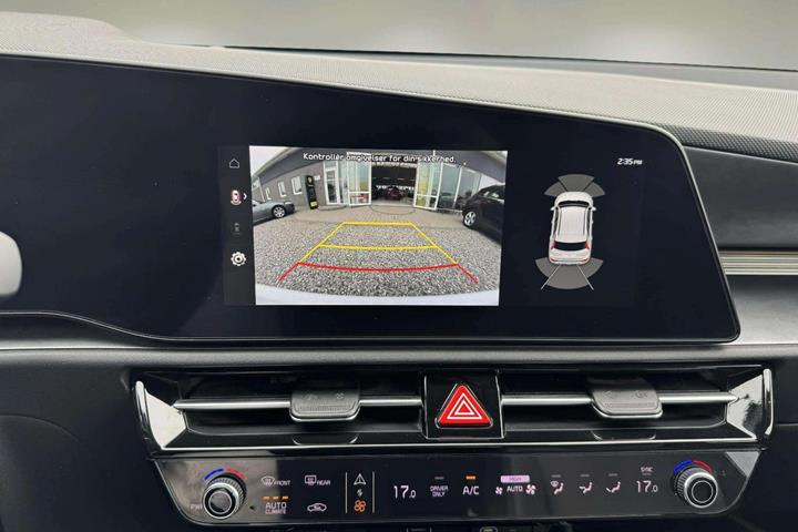 Hvid Kia Niro fra 2024