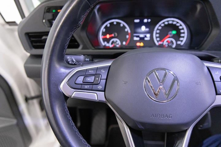 Hvid VW Caddy Maxi fra 2023