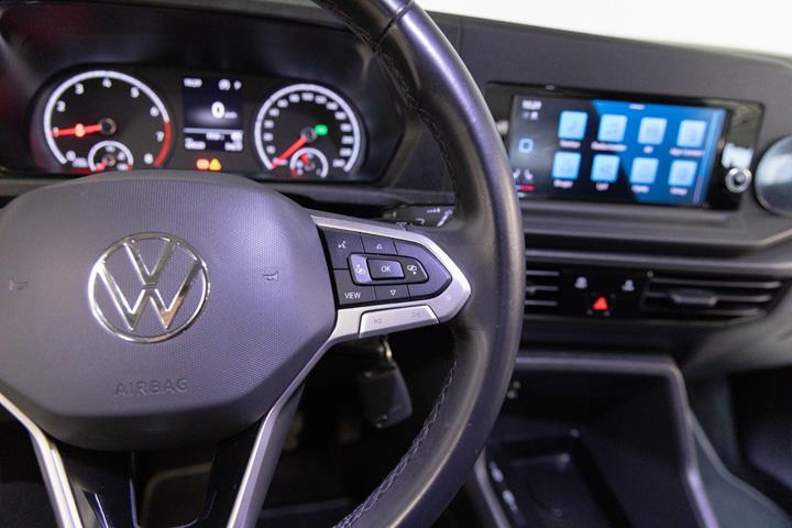 Hvid VW Caddy Maxi fra 2023