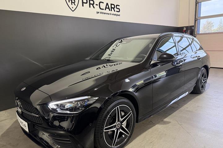 Sort Mercedes C300 e fra 2024