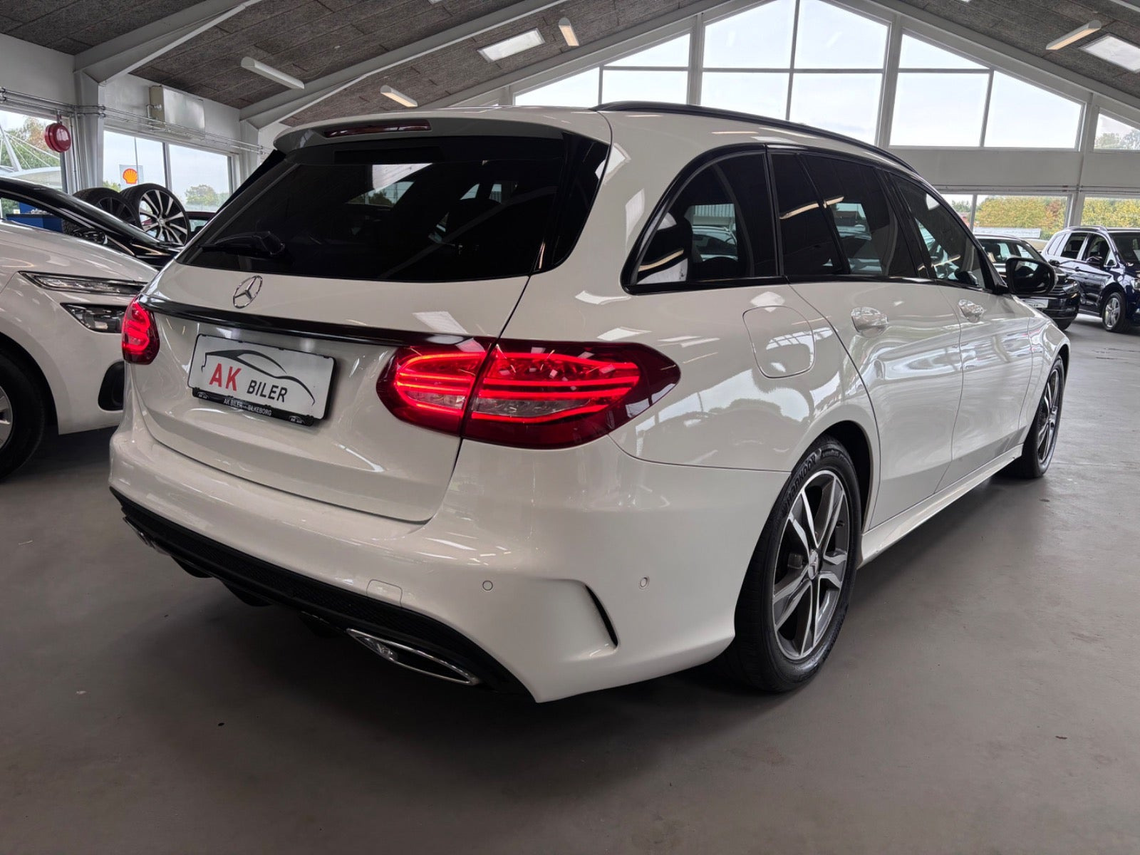 Hvid Mercedes C220 d fra 2018
