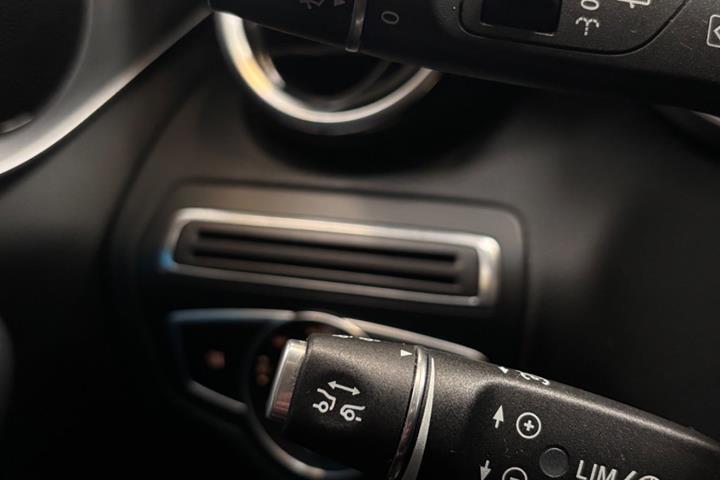 Hvid Mercedes C220 d fra 2018