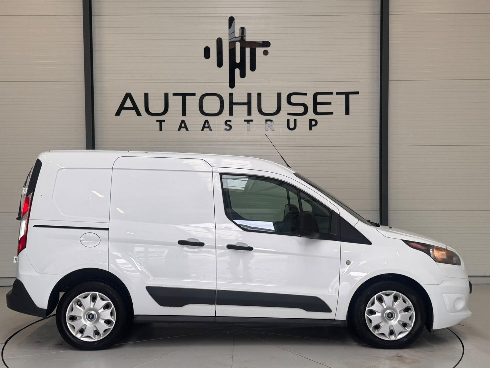 undefined Ford Transit Connect fra 2017
