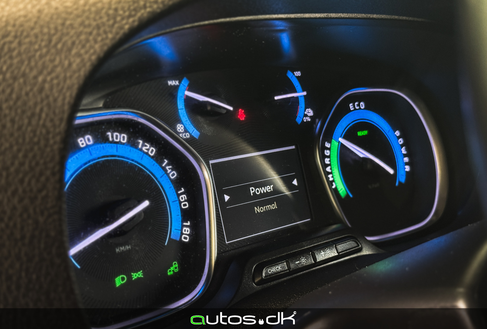 Hvid Peugeot e-Expert fra 2021