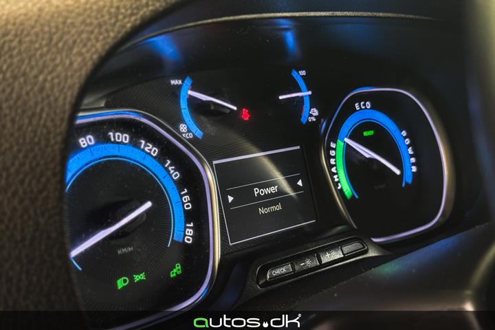 Hvid Peugeot e-Expert fra 2021