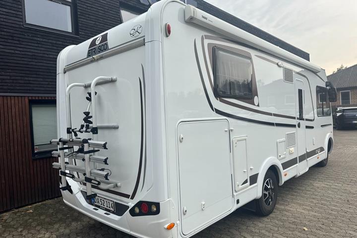 Hvid Etrusco I7400SB fra 2021