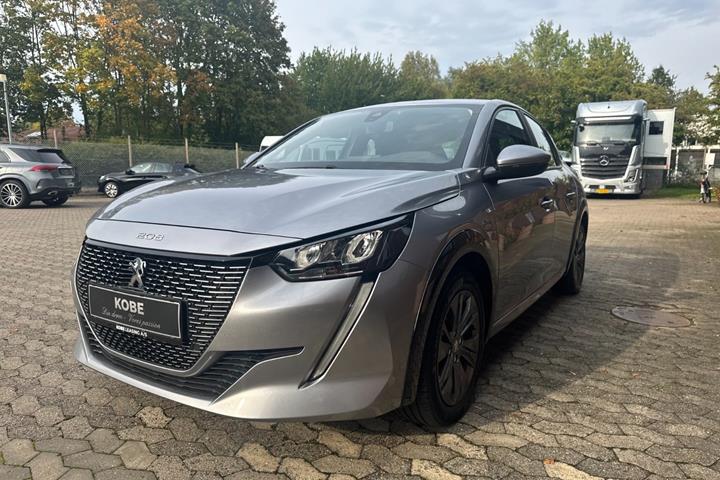 Grå Peugeot e-208 fra 2022