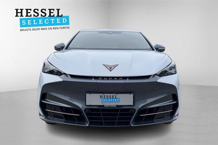 Hvid Cupra Tavascan fra 2026