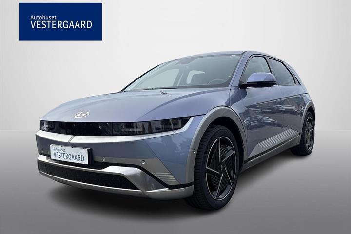 Blå Hyundai Ioniq 5 fra 2025