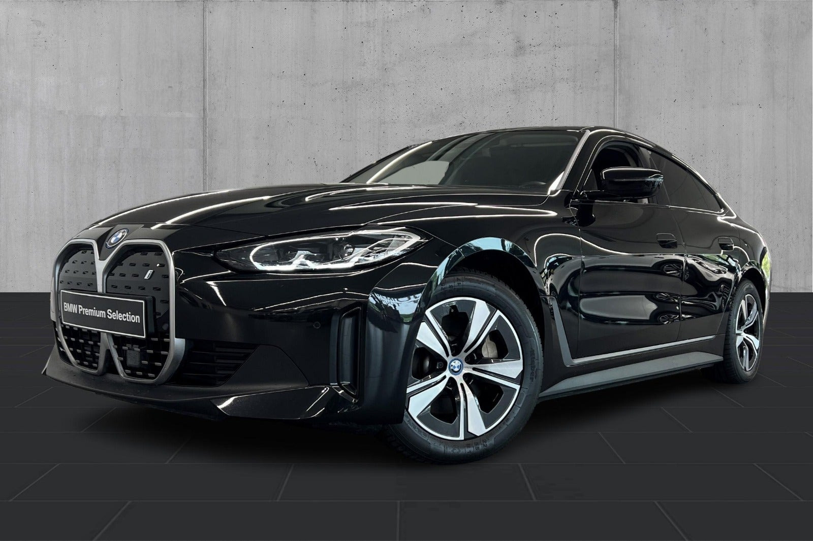 Sort BMW i4 fra 2023