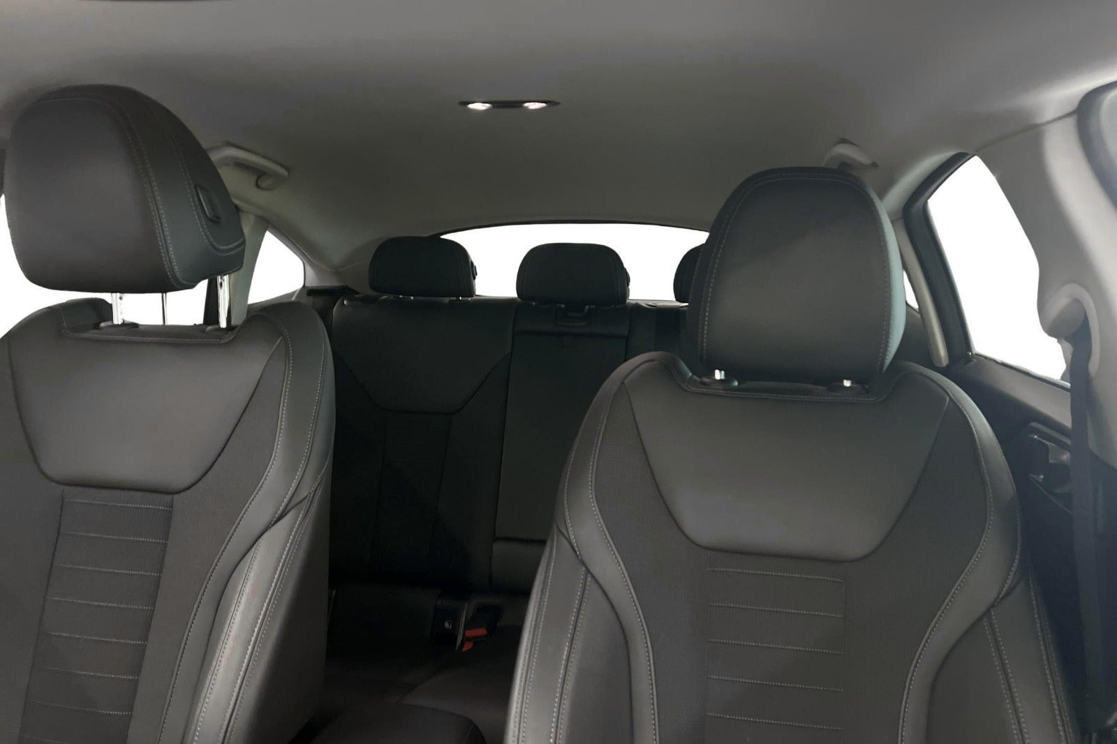 Sort BMW i4 fra 2023