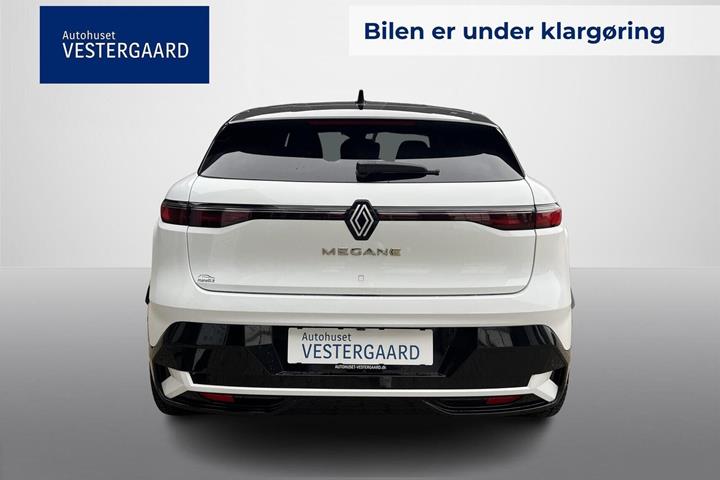 Hvid Renault Megane E-Tech fra 2023