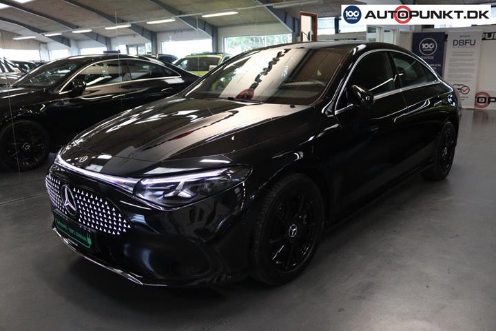 Sort Mercedes CLA250+ fra 2025