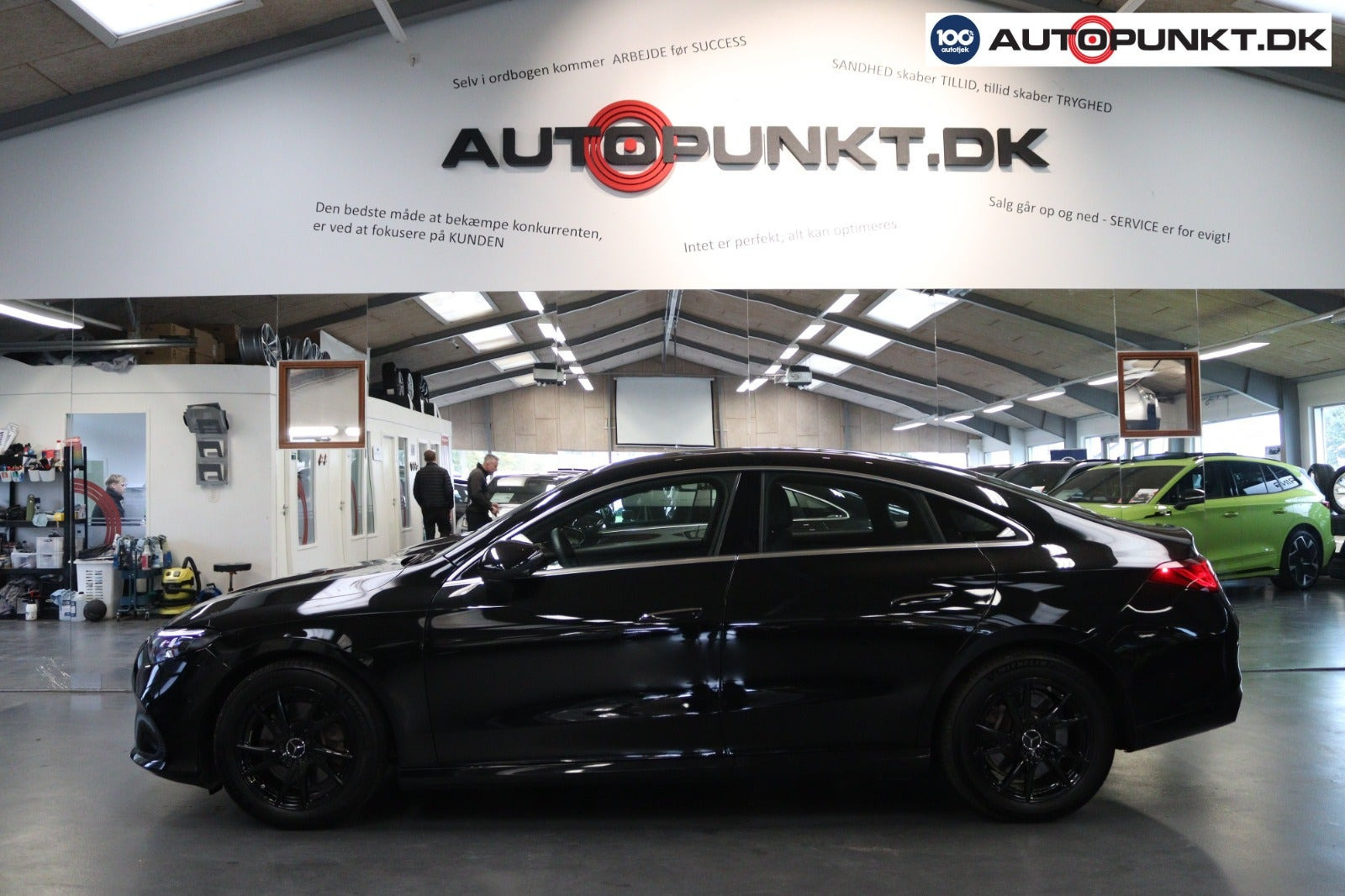 Sort Mercedes CLA250+ fra 2025