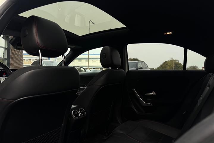 Hvid Mercedes A220 fra 2020