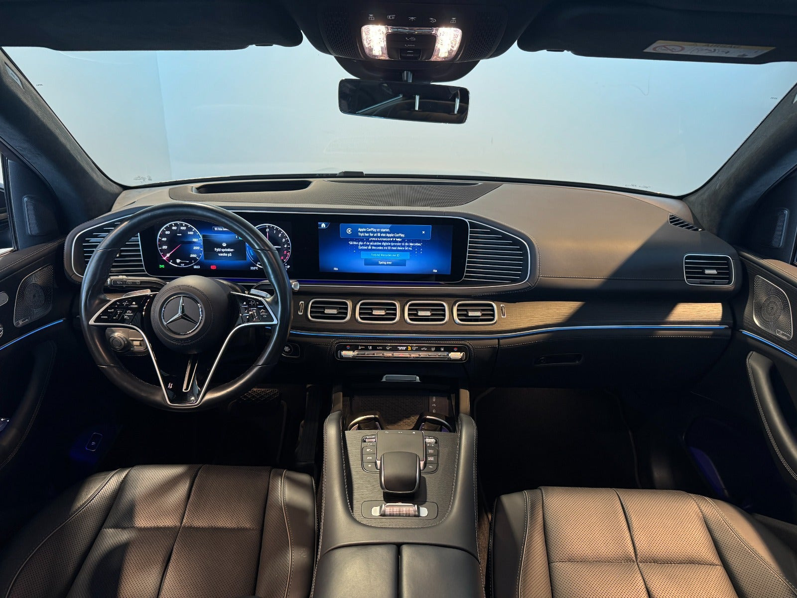 Sort Mercedes GLE350 de fra 2024