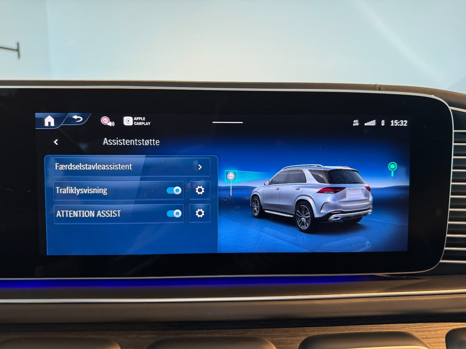 Sort Mercedes GLE350 de fra 2024