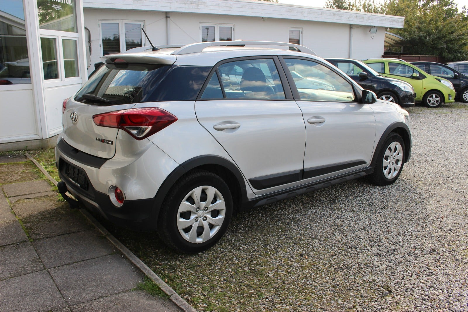 Sølv Hyundai i20 Active Cross fra 2017