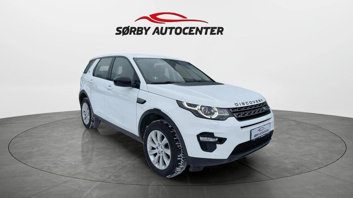 Hvid Land Rover Discovery Sport fra 2019