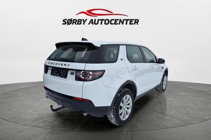 Hvid Land Rover Discovery Sport fra 2019