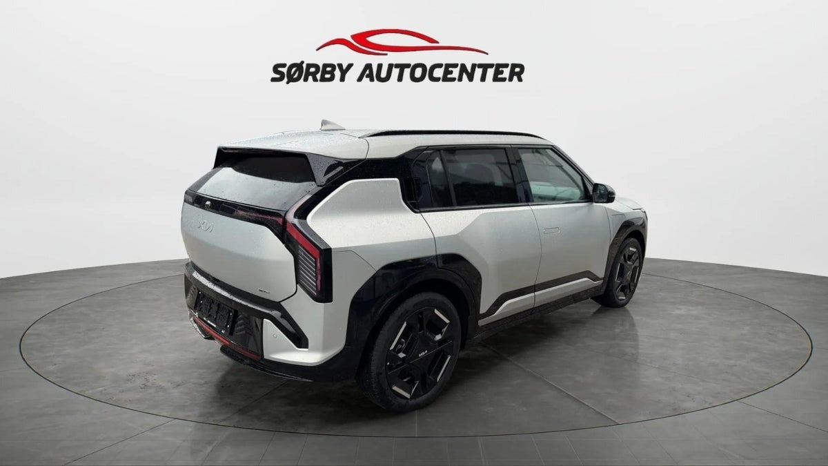 Sølv Kia EV3 fra 2025