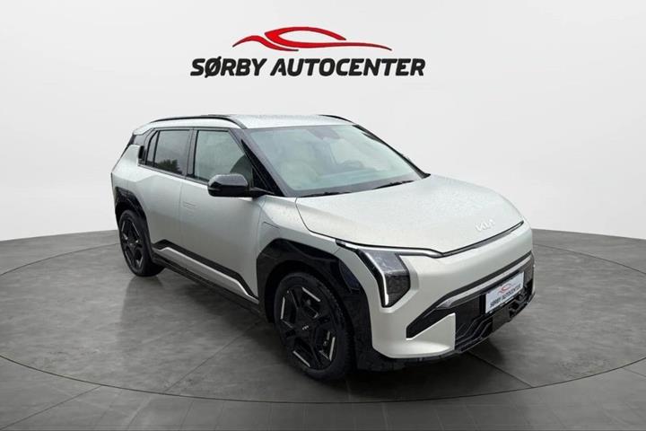 Sølv Kia EV3 fra 2025
