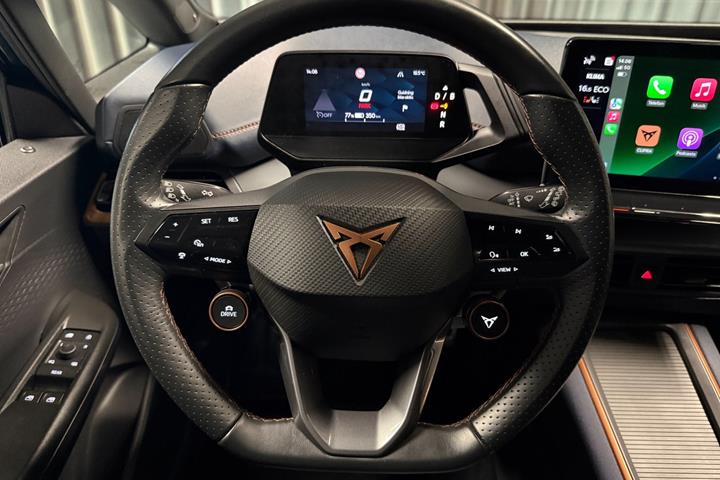 Blå Cupra Born fra 2024