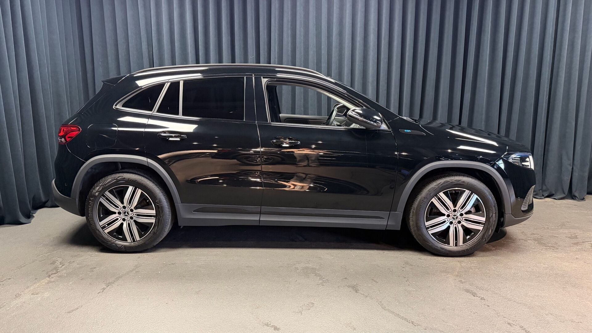 Sort Mercedes EQA250+ fra 2022