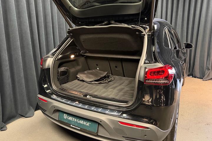 Sort Mercedes EQA250+ fra 2022